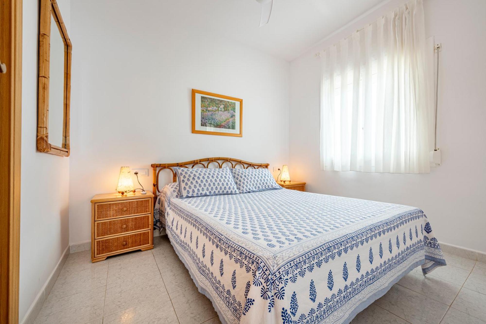 Apartamento Frente Al Mar กัมบริลส์ ภายนอก รูปภาพ