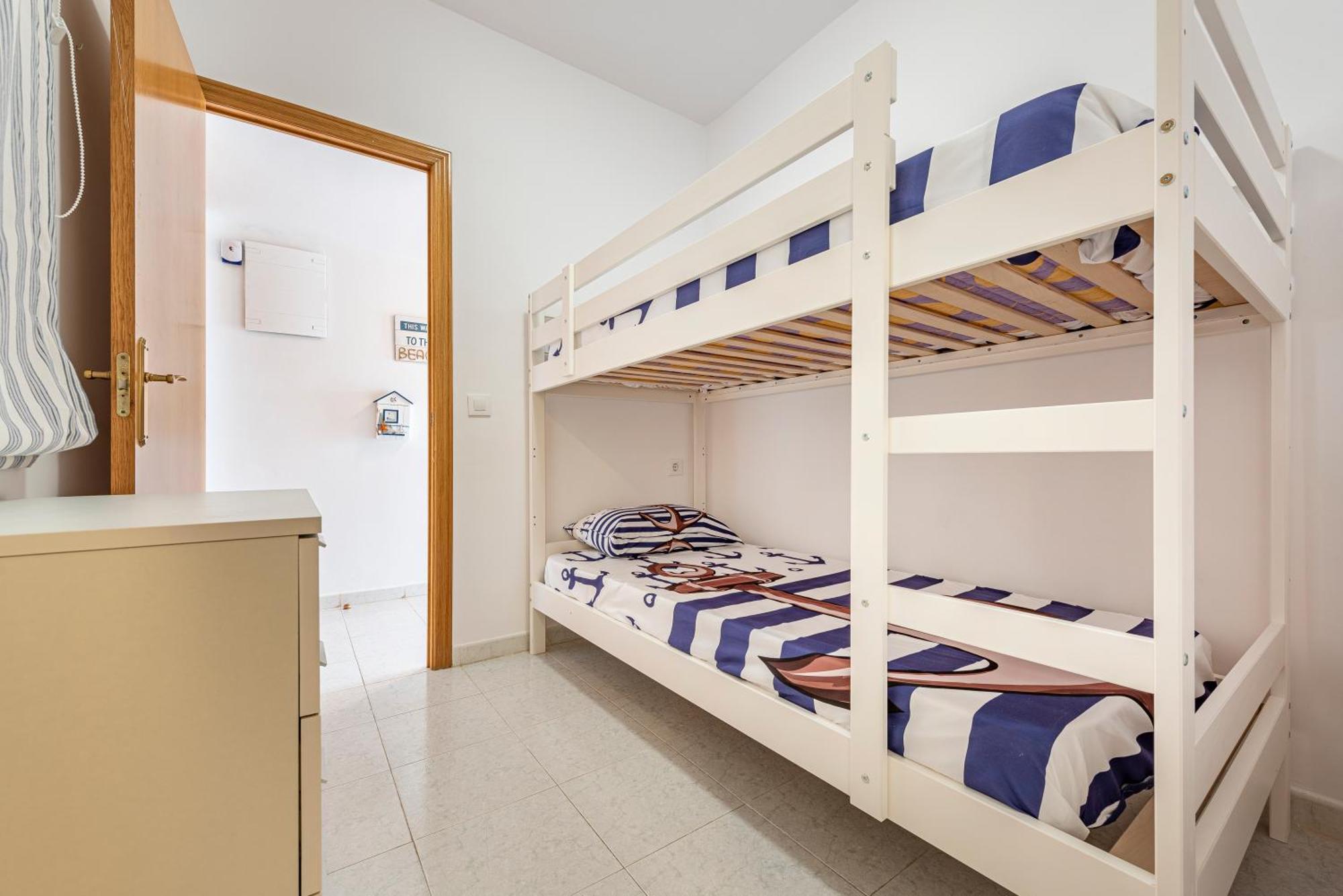 Apartamento Frente Al Mar กัมบริลส์ ภายนอก รูปภาพ