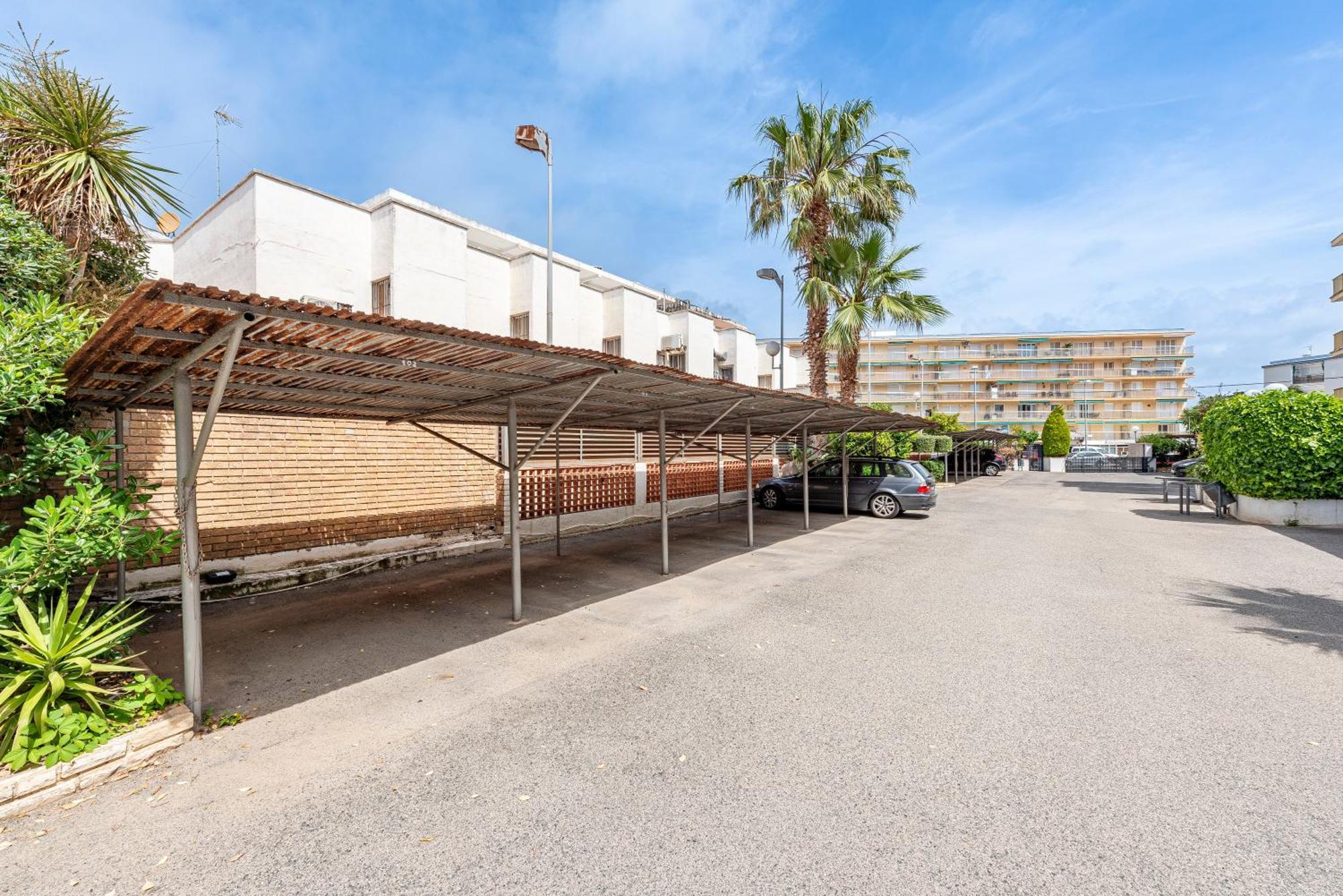 Apartamento Frente Al Mar กัมบริลส์ ภายนอก รูปภาพ